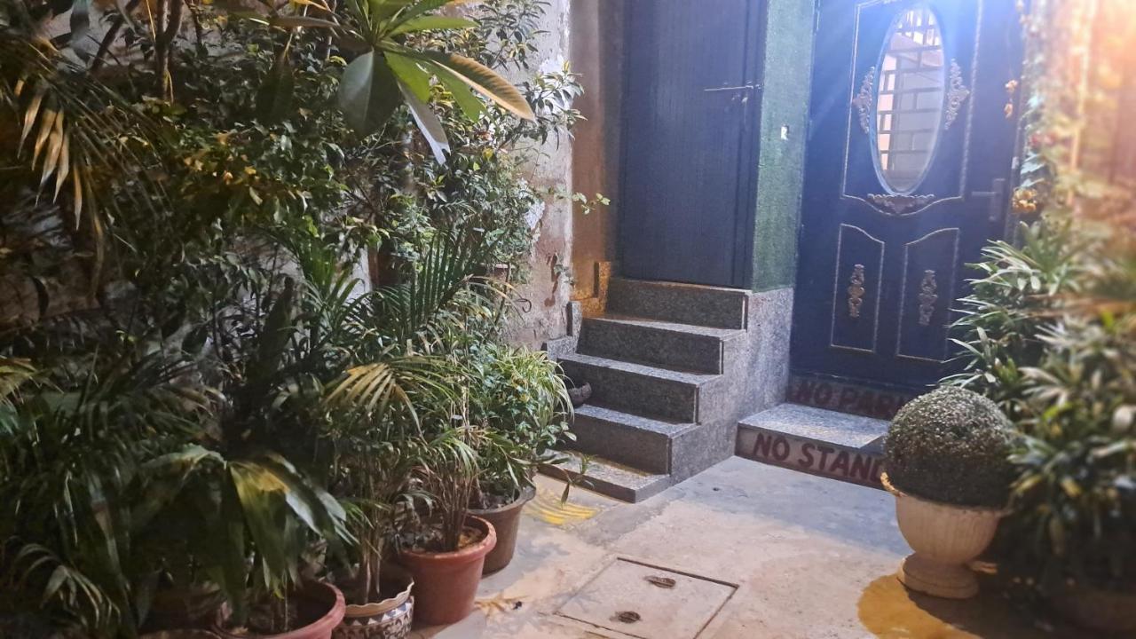 Sufi Khandar Appartement